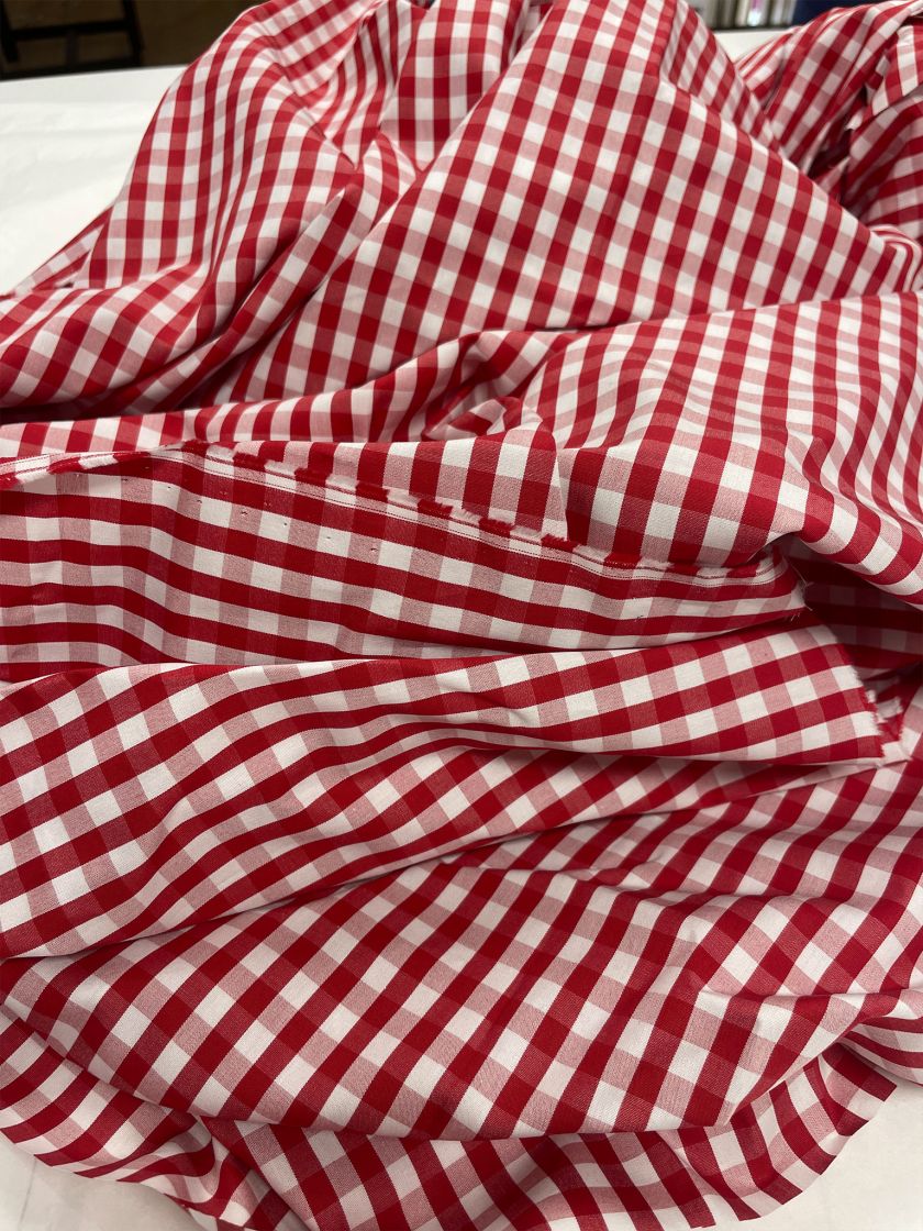 wp-content/uploads/2026/06/bolso-rojo-vichy-grande2.jpg