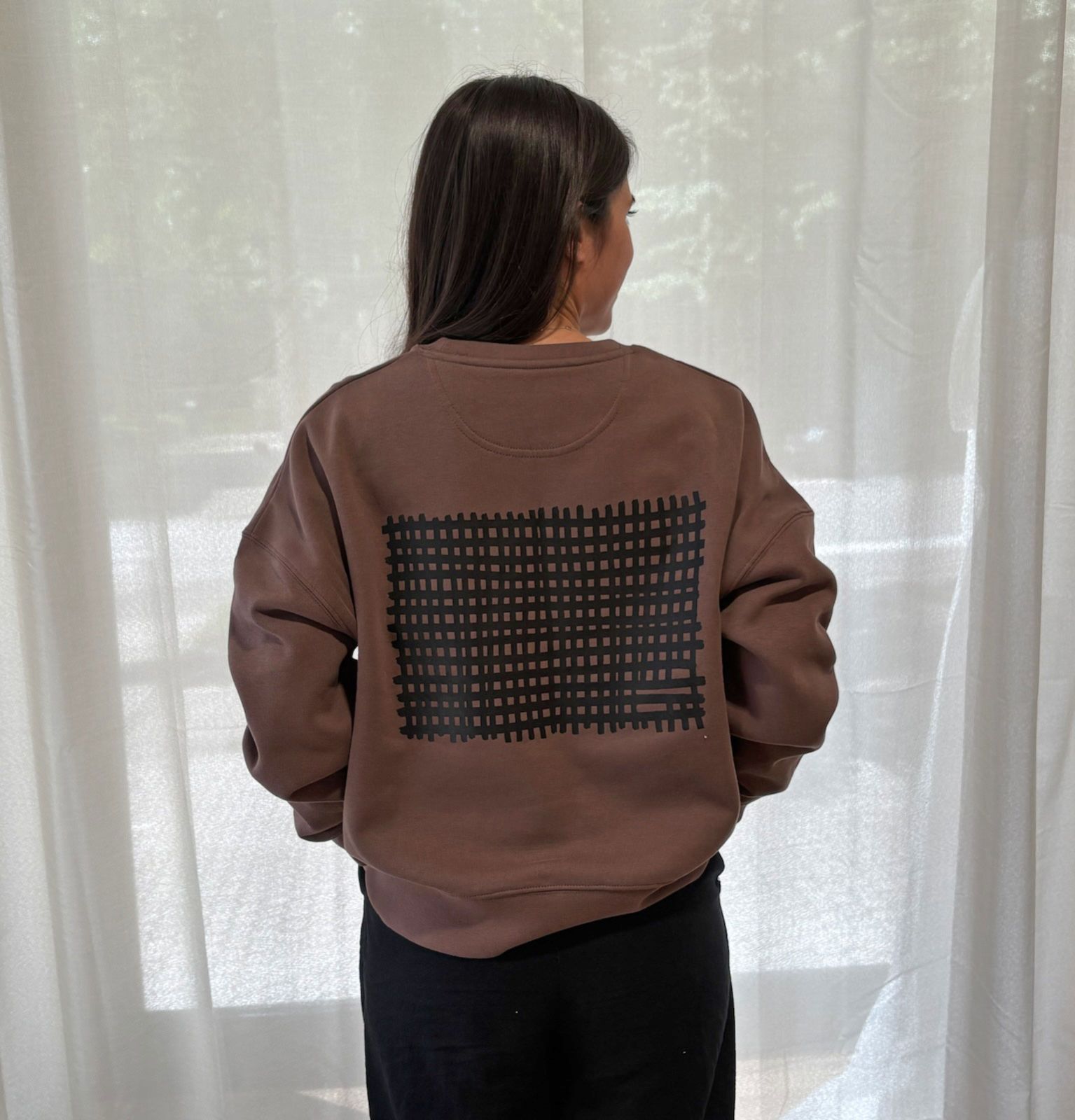 wp-content/uploads/2026/06/sudadera-marroia2.jpg