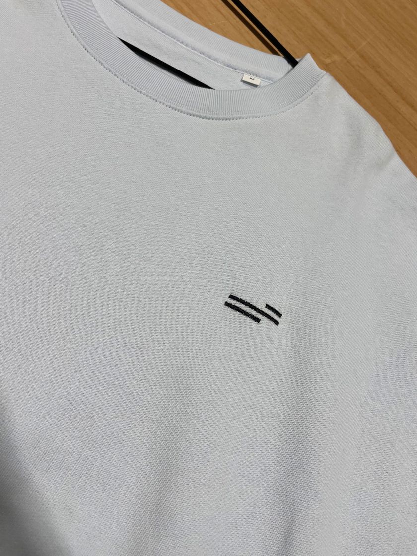 wp-content/uploads/2026/06/sudadera-grisa3.jpg